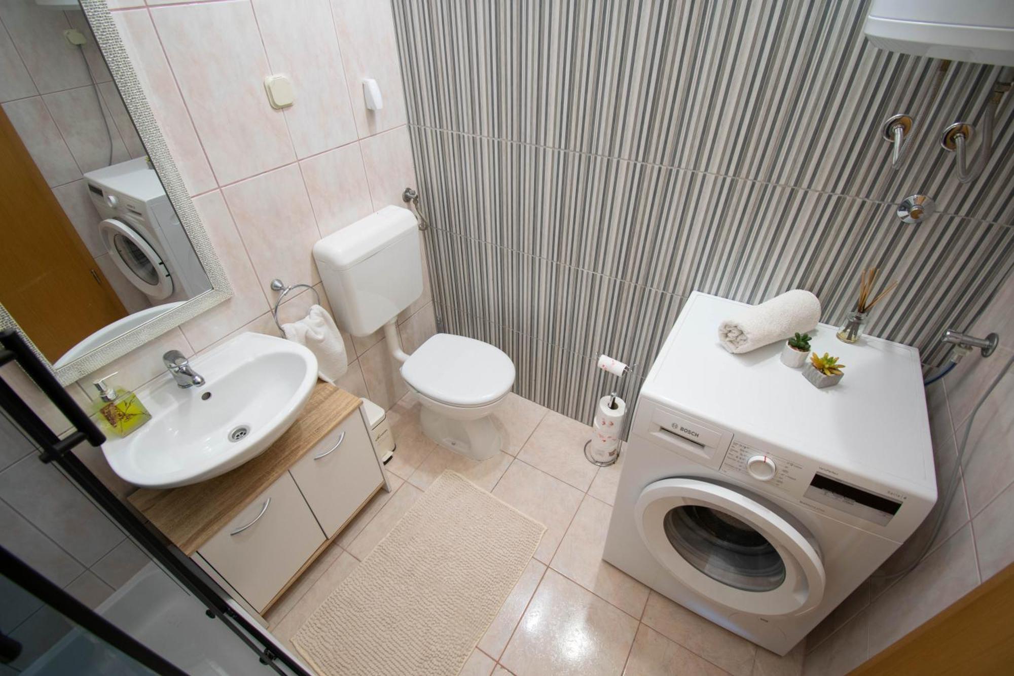 Apartment 30 M From Beach,Makarska,Marija Extérieur photo