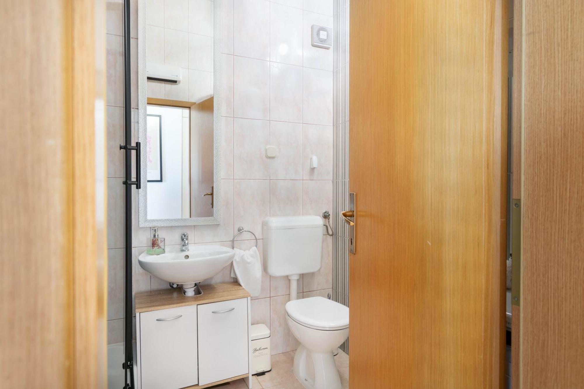 Apartment 30 M From Beach,Makarska,Marija Extérieur photo